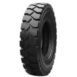 Roadhiker W-9 8.25-15